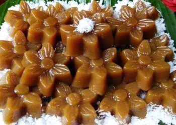 Kuliner Motékar! Kuéh Lumpang Gula Beureum, Jajanan Pasar Babari Nyieunna