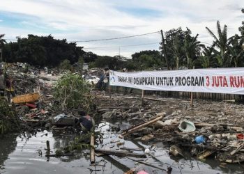 Kasang Tukang Tangtungan Misterius Patung Liberty: Singhoréng Lain Dewi Yunani, Lain Awéwé Samborong